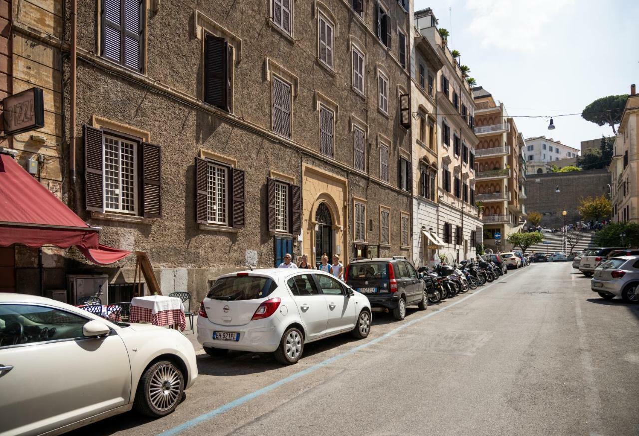 Museum Inn - Una Finestra Sui Musei Vaticani Roma Dış mekan fotoğraf
